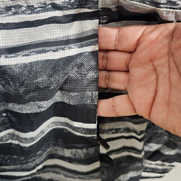 Lululemon Lab Women’s Assemblage Shell 2 in 1 Jacket LW4AXPS CACO Black White 4 - Picture 4 of 8